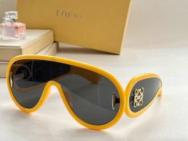 Picture of Loewe Sunglasses _SKUfw51902595fw